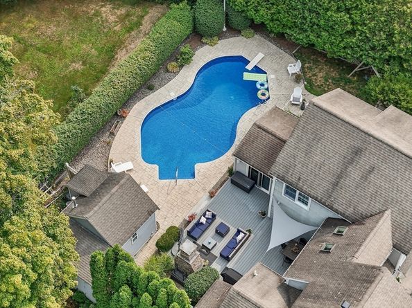 56 Forest Ave, Hudson MA 01749