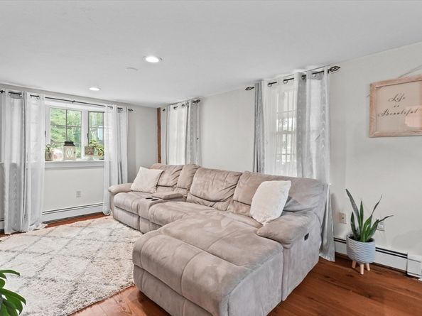 56 Forest Ave, Hudson MA 01749