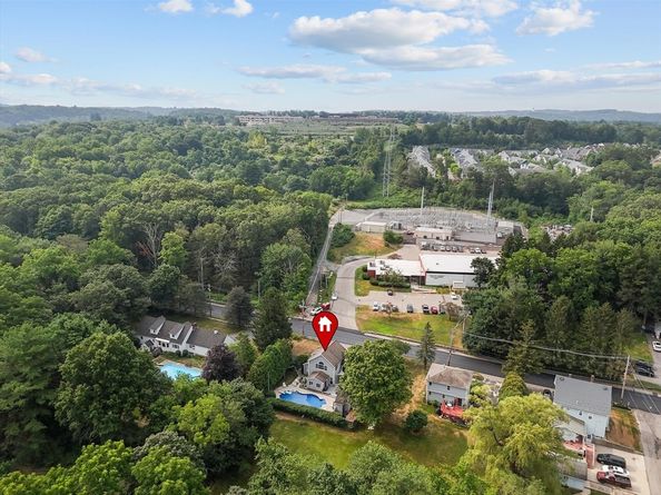 56 Forest Ave, Hudson MA 01749