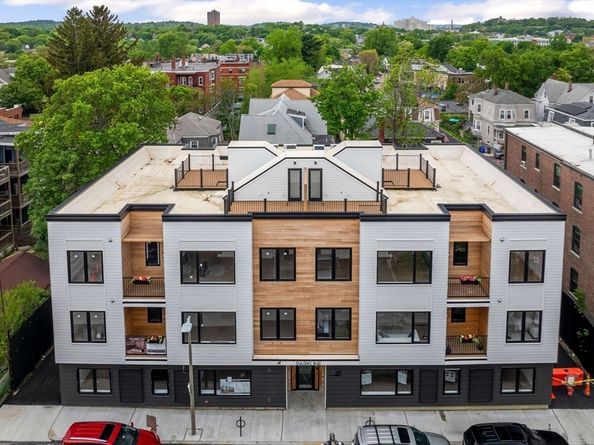 27 Dixwell St 12, Boston MA 02130
