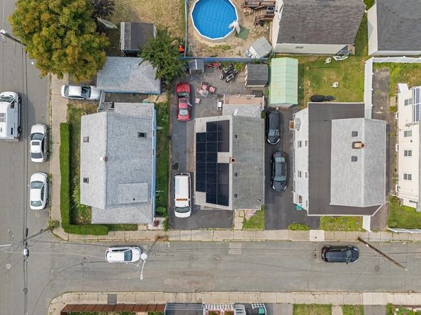 4 River St. Place, Lynn MA 01905