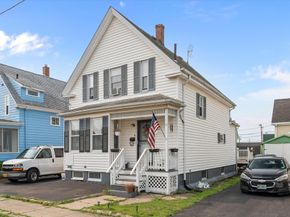 4 River St. Place, Lynn MA 01905
