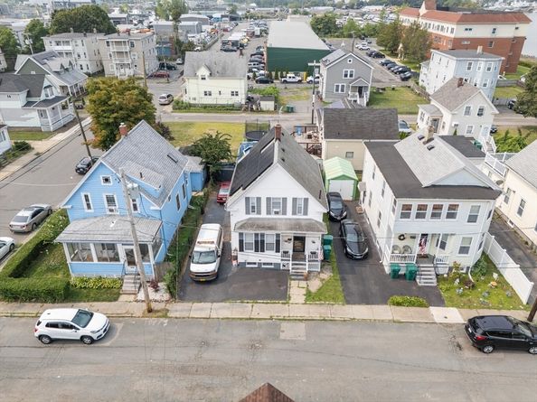 4 River St. Place, Lynn MA 01905