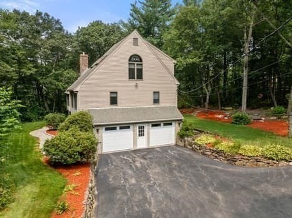 170 Millville Rd, Mendon MA 01756