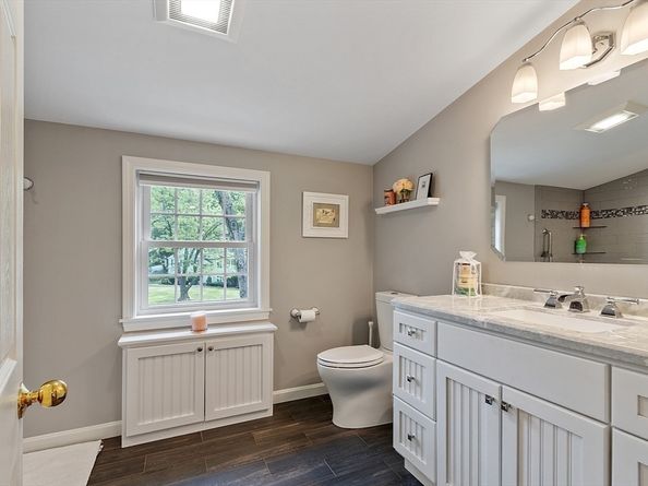 1 Wagontrail Road, Chelmsford MA 01824