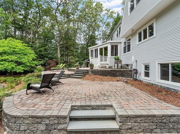 1 Wagontrail Road, Chelmsford MA 01824