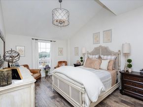 225 Derby St 608, Salem MA 01970