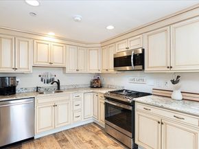 225 Derby St 608, Salem MA 01970