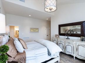 225 Derby St 608, Salem MA 01970