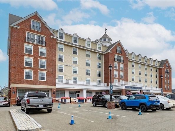 225 Derby St 608, Salem MA 01970