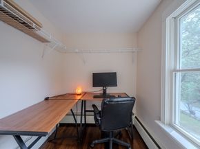 2 Scenic Rd, Peabody MA 01960