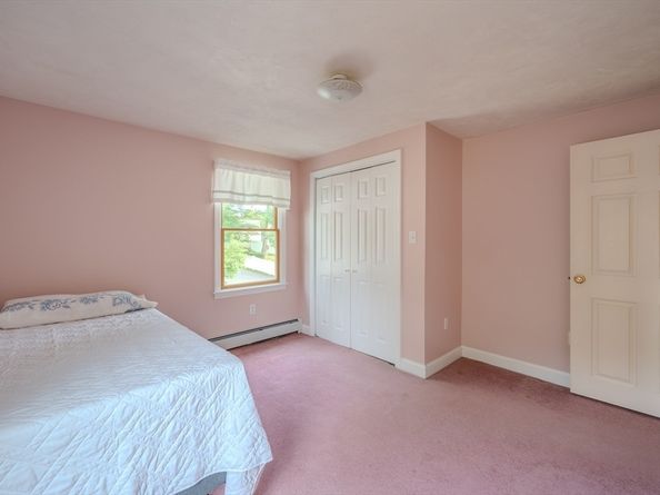 2 Scenic Rd, Peabody MA 01960