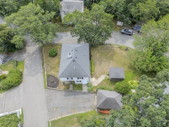 2 Scenic Rd, Peabody MA 01960