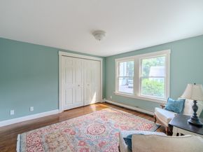 2 Scenic Rd, Peabody MA 01960