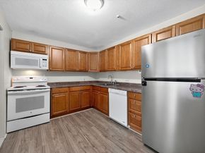 30 Marcello 3, Leominster MA 01453