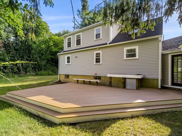 10 Millwood St, Framingham MA 01701