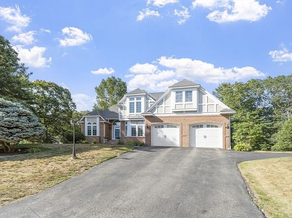2 Tyler Lane, Middleton MA 01949
