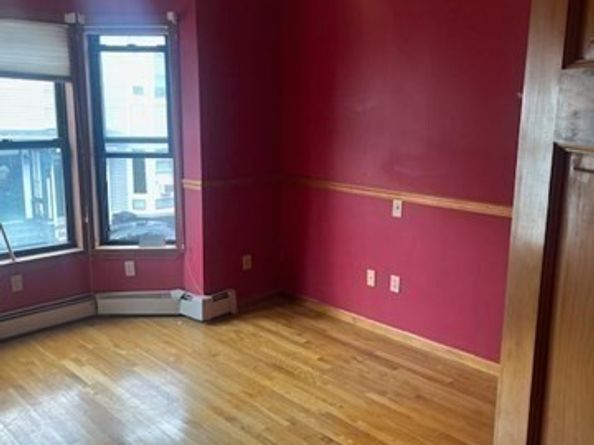 178 H St, Boston MA 02127