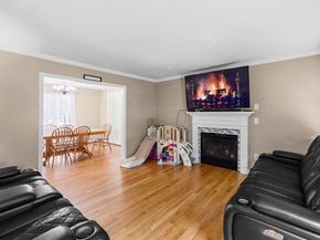 52 Fuller Shores Rd, Lakeville MA 02347