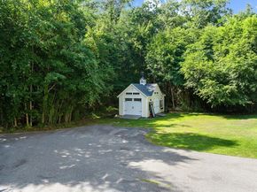 52 Fuller Shores Rd, Lakeville MA 02347