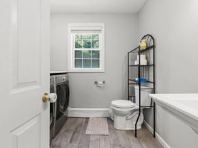 52 Fuller Shores Rd, Lakeville MA 02347