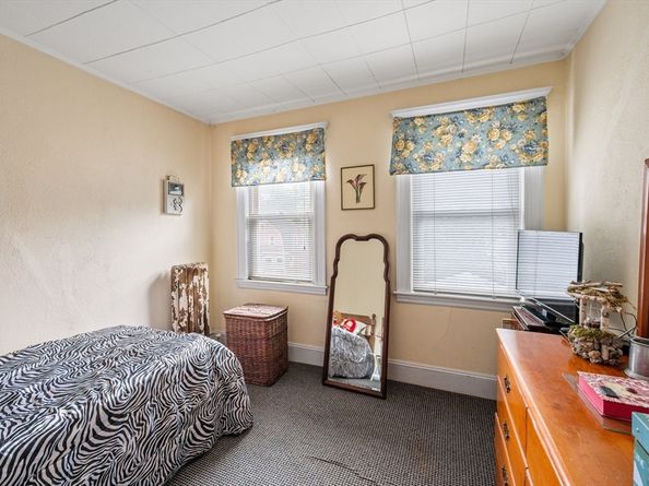 56 Plain St, Braintree MA 02184