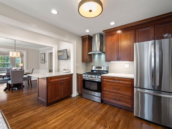 7 Pine Street 7, Belmont MA 02478