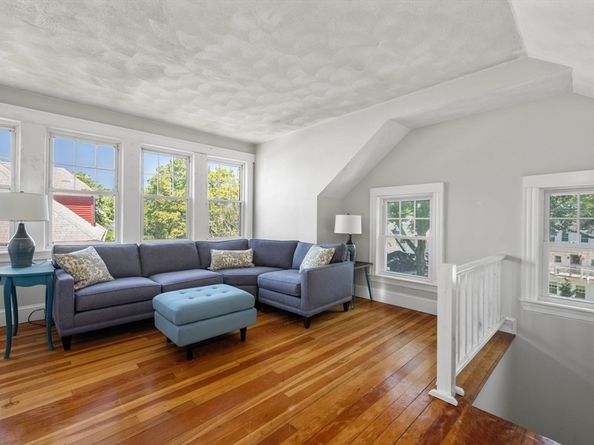 7 Pine Street 7, Belmont MA 02478