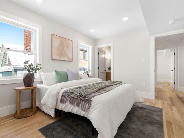 16 High St 2, Somerville MA 02144