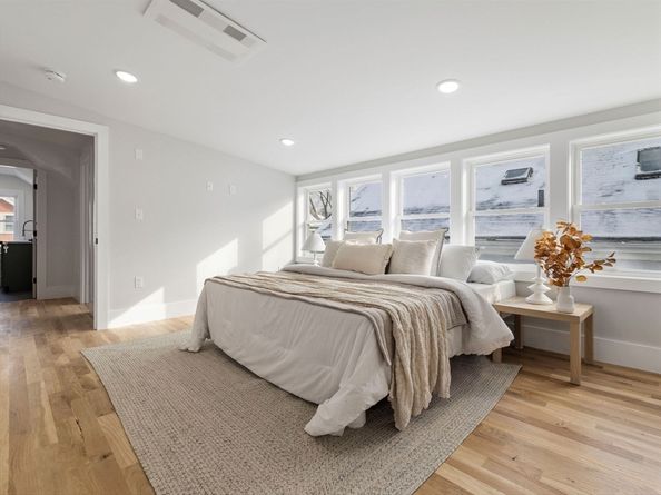 16 High St 2, Somerville MA 02144