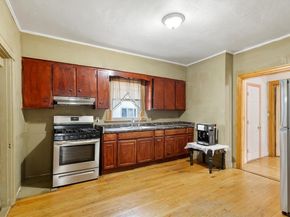 105 Lawton Ave, Lynn MA 01902