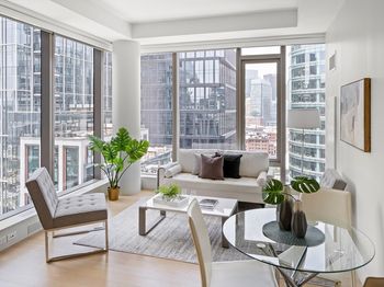 135 Seaport Blvd