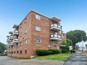 770 Cummins Hwy 22, Boston MA 02126