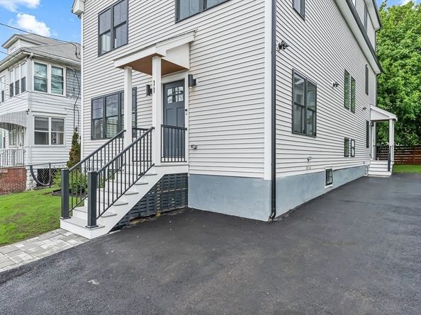 11 Bonner Ave, Medford MA 02155