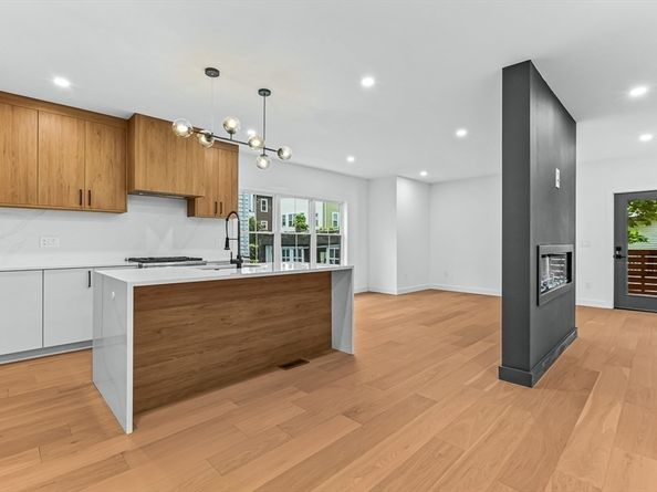 11 Bonner Ave, Medford MA 02155