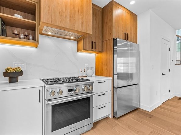 11 Bonner Ave, Medford MA 02155