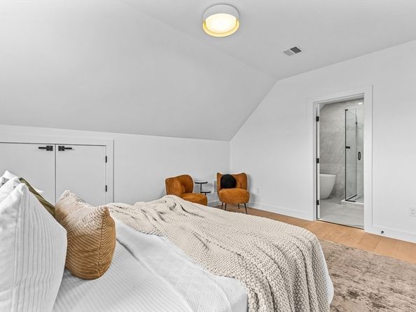 11 Bonner Ave, Medford MA 02155