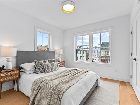 11 Bonner Ave, Medford MA 02155