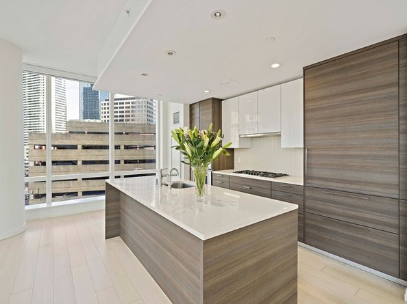 1 Franklin St 1004, Boston MA 02110