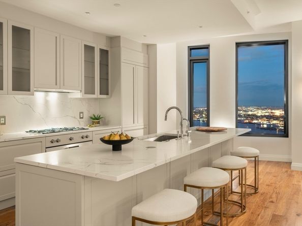 110 Sudbury Street PH4604, Boston MA 02114