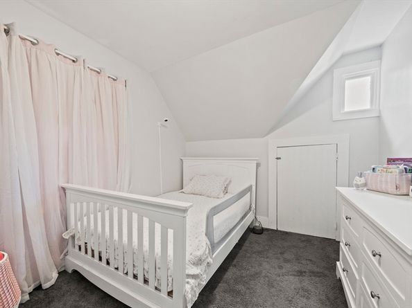 48 Pearl St, Bridgewater MA 02324