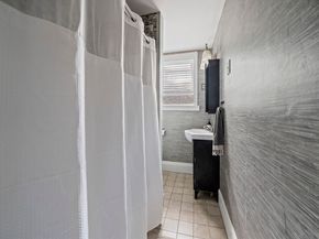 48 Pearl St, Bridgewater MA 02324