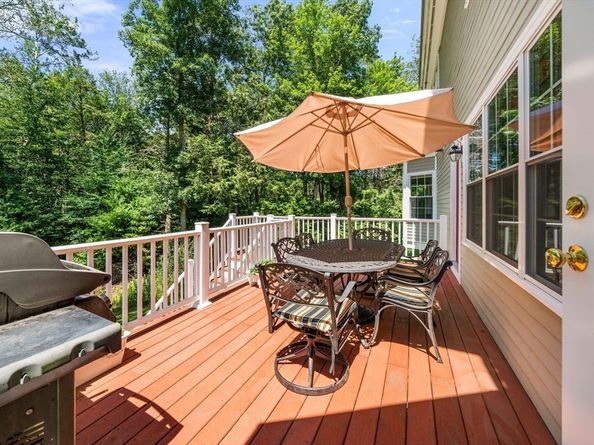 27 Henry's Ln, Norwell MA 02061