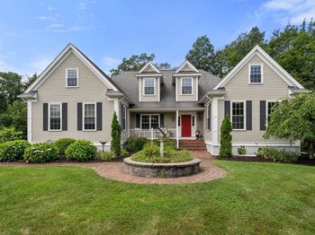 27 Henry's Ln