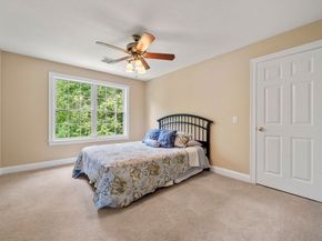 27 Henry's Ln, Norwell MA 02061