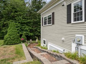 27 Henry's Ln, Norwell MA 02061