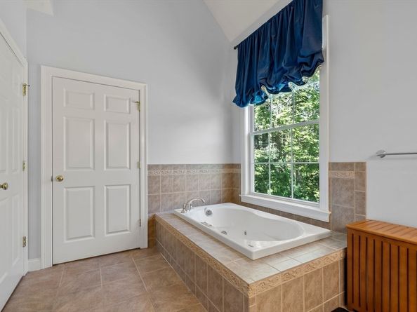 27 Henry's Ln, Norwell MA 02061