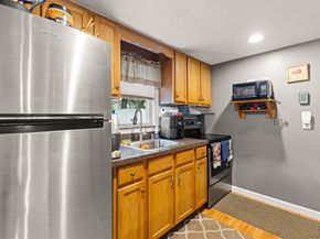 168 Park Ave, Wareham MA 02538