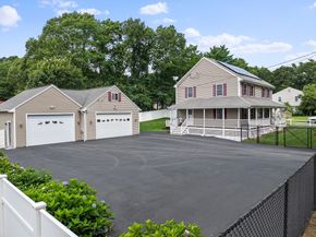 168 Park Ave, Wareham MA 02538