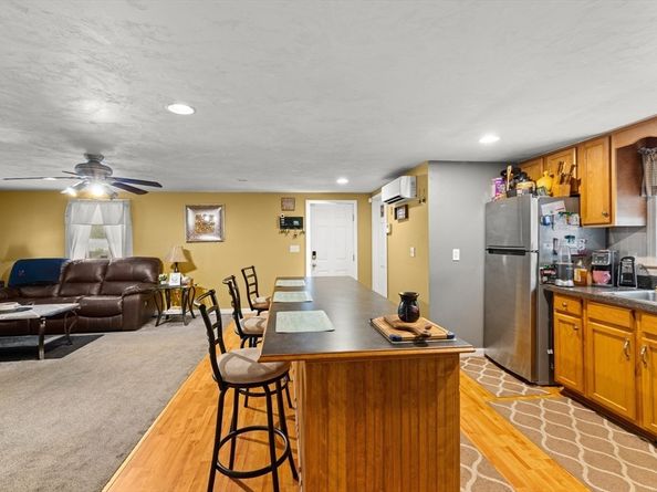 168 Park Ave, Wareham MA 02538